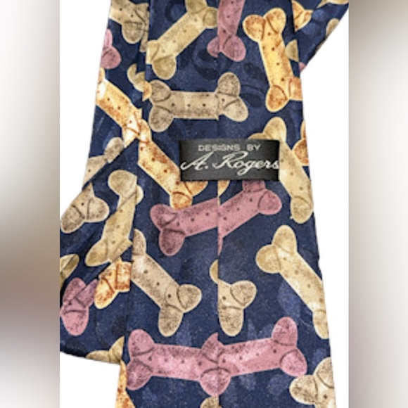 🦴🐶 DOG BONE TIE!! DESIGNS BY A.ROGERS TIE! PERFECT FOR THE “DOGGY DADDY” 🐶🦴 - Picture 9 of 11